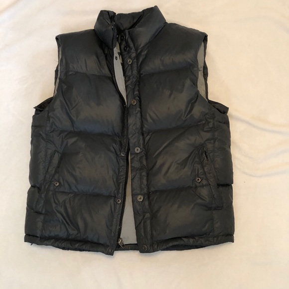 Blue/Gray Men’s Gap Puffy Vest - Picture 2 of 5